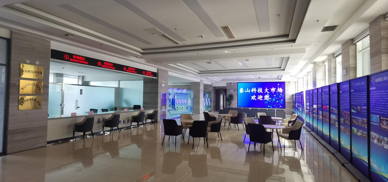 معلومات عنا